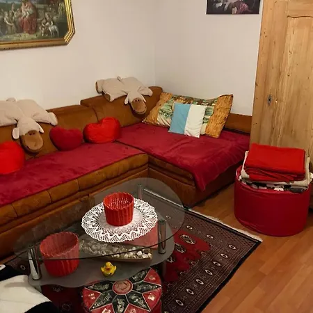 Apartment Ganzes Haus Im Thal /Buriet Zu Vermieten Thal