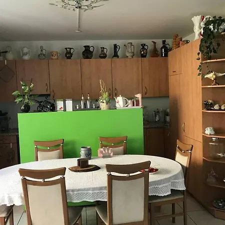 Ganzes Haus Im Thal /Buriet Zu Vermieten