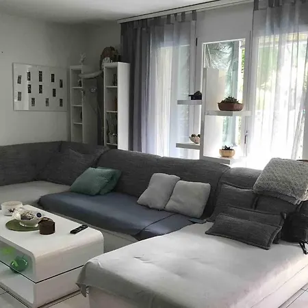 Ganzes Haus Im Thal /Buriet Zu Vermieten Thal